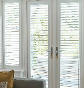 Suppliers and fitters of vertical blinds